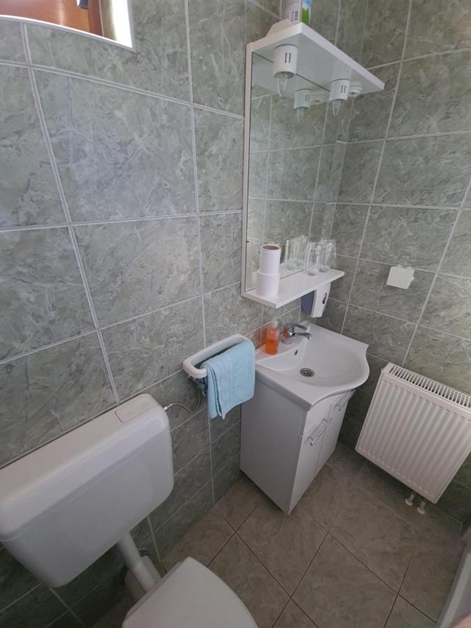 Guest House Aquarius Bosnjaci Zewnętrze zdjęcie